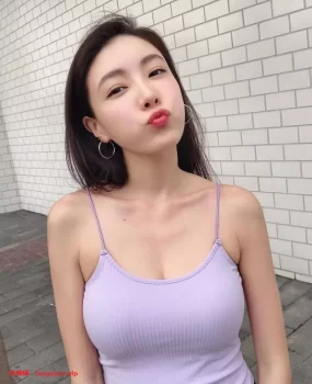会夹的粉嫩小蝴蝶
